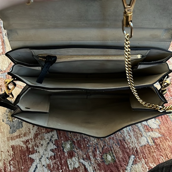 Chloe Black Leather Shoulder Bag with Gold Ring Hardware - Picture 4 of 7